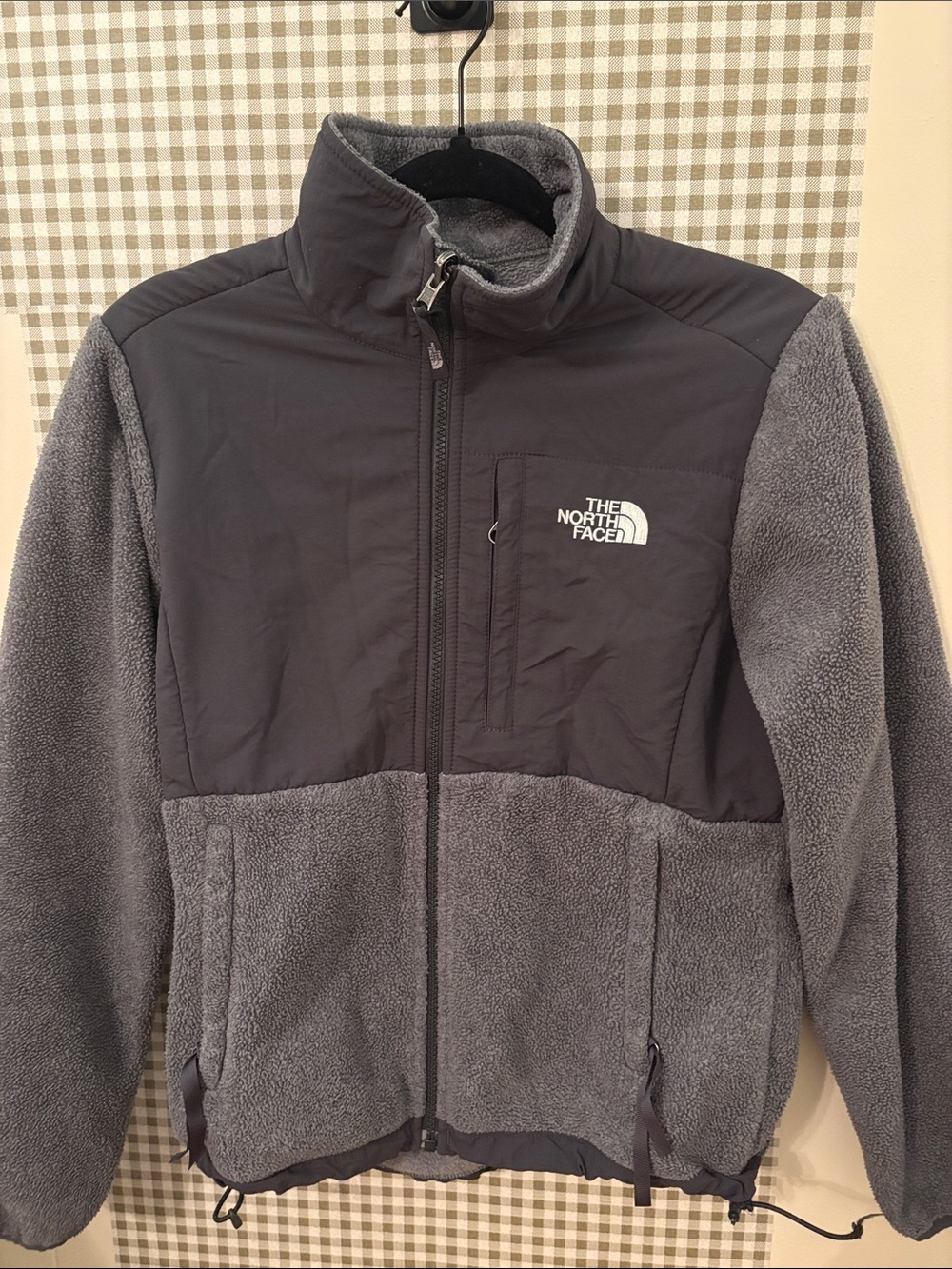 The North Face Women’s Dark Gray Two-Tone Fleece Jacket